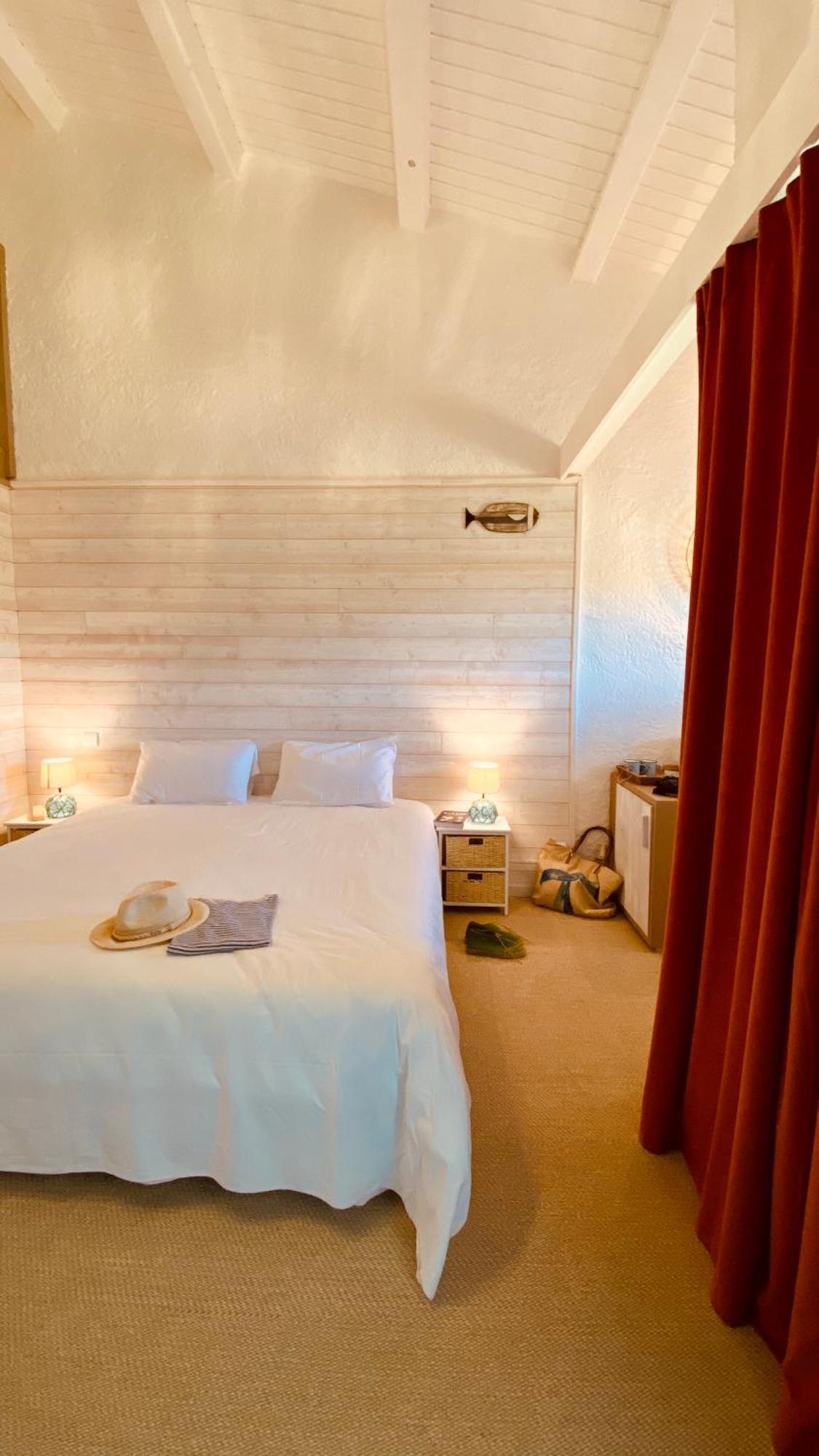 Hotel Ile De Lumiere Ла-Котиньер Экстерьер фото